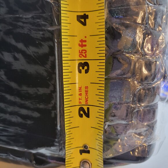 Zooler Global Glossy Crocodile Patern Bag - Picture 13 of 15